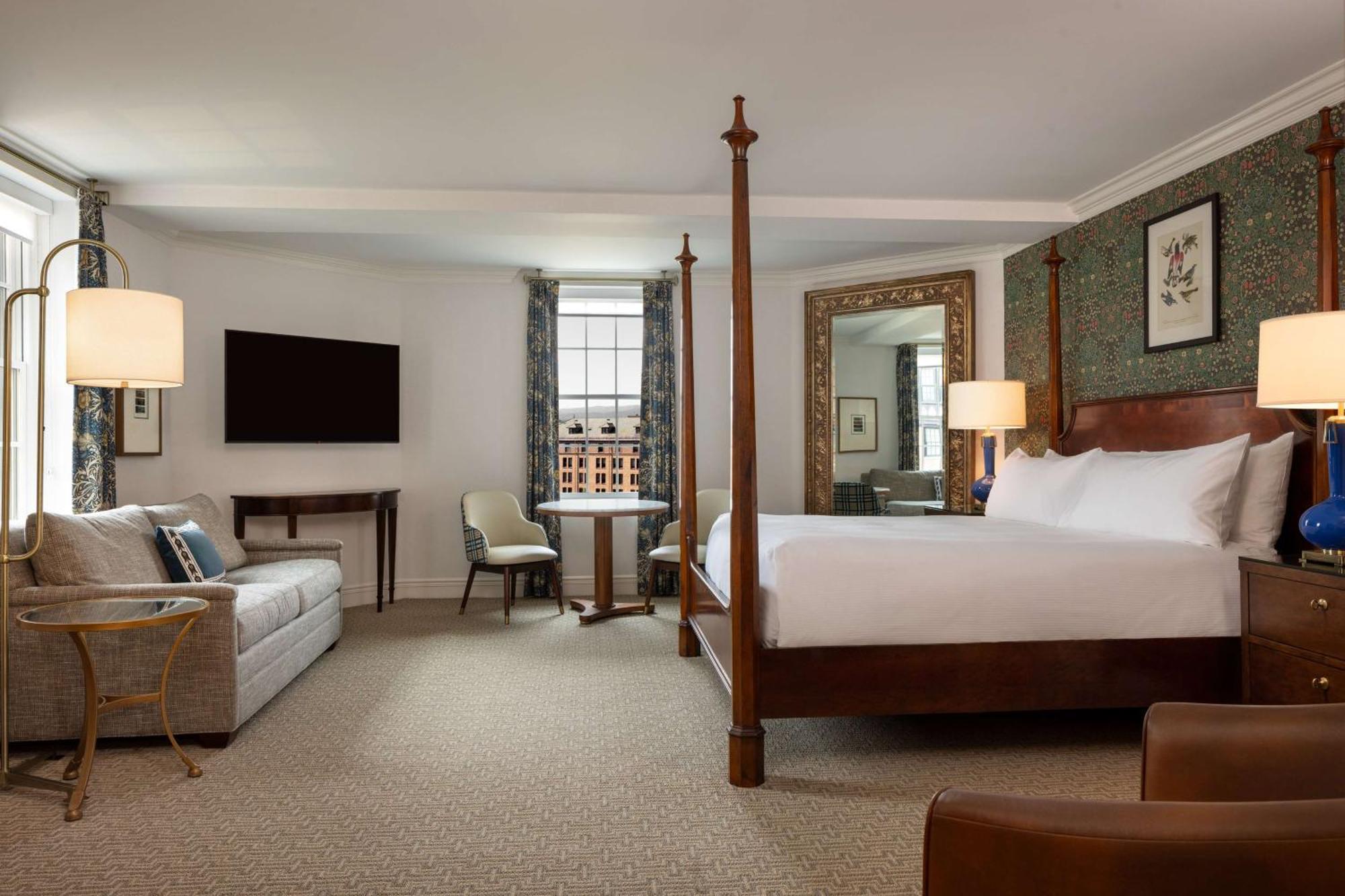 Hotel Roanoke & Conference Center, Curio Collection By Hilton Exteriér fotografie